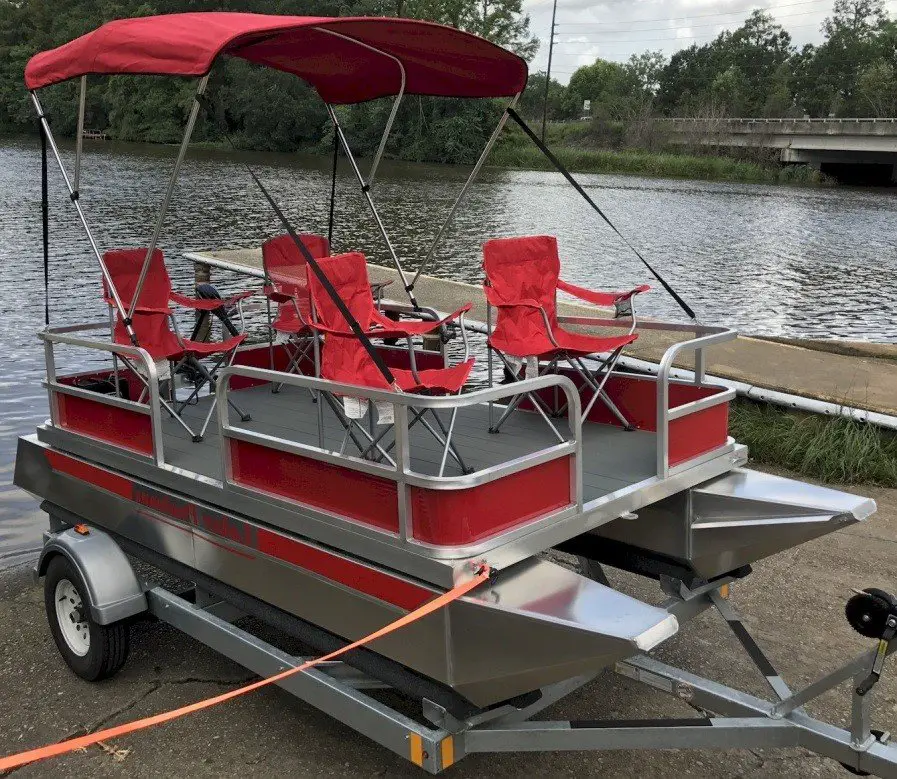 Laker 610 Basic Pontoon Boat