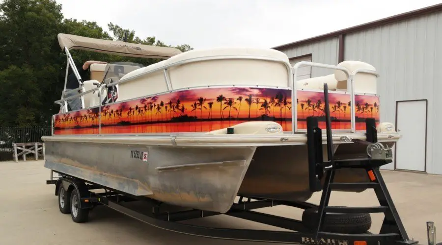 Custom pontoon boat paradise